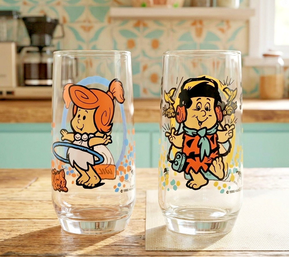 Vintage 1986 Pizza Hut The Flintstone Kids Glasses Set of 2 Pebbles Freddy Glass